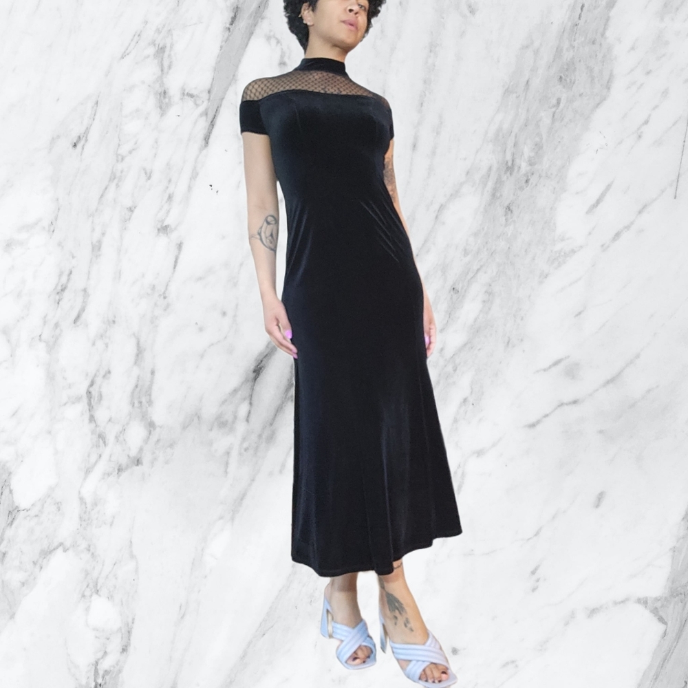 Vintage 1990s CDC Caren Desiree black velvet velour maxi dress size 8